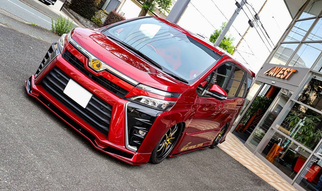 世界1台だけのVOXY 世界1台だけのVOXY